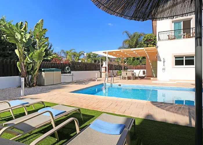 Villa Posidonia - 200M From Sandy Beach